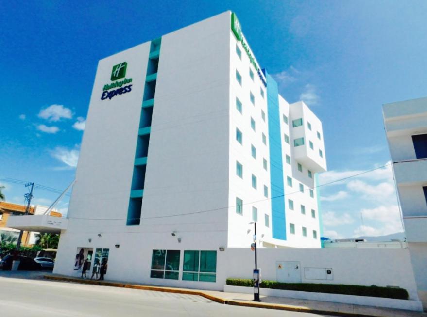 Holiday Inn Express Tuxtla Gutierrez La Marimba, An Ihg Hotel Exterior photo
